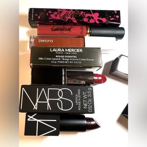 Nars - Tarte - Persona - Laura Mercier Red Lip Bundle
